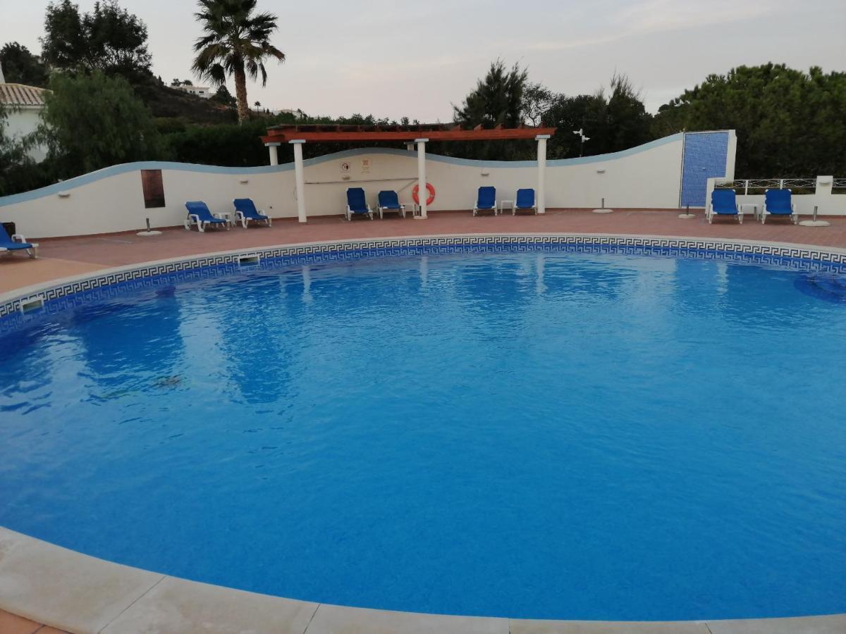 Komfortables Town House In Traumhafter Lage Budens Exterior photo