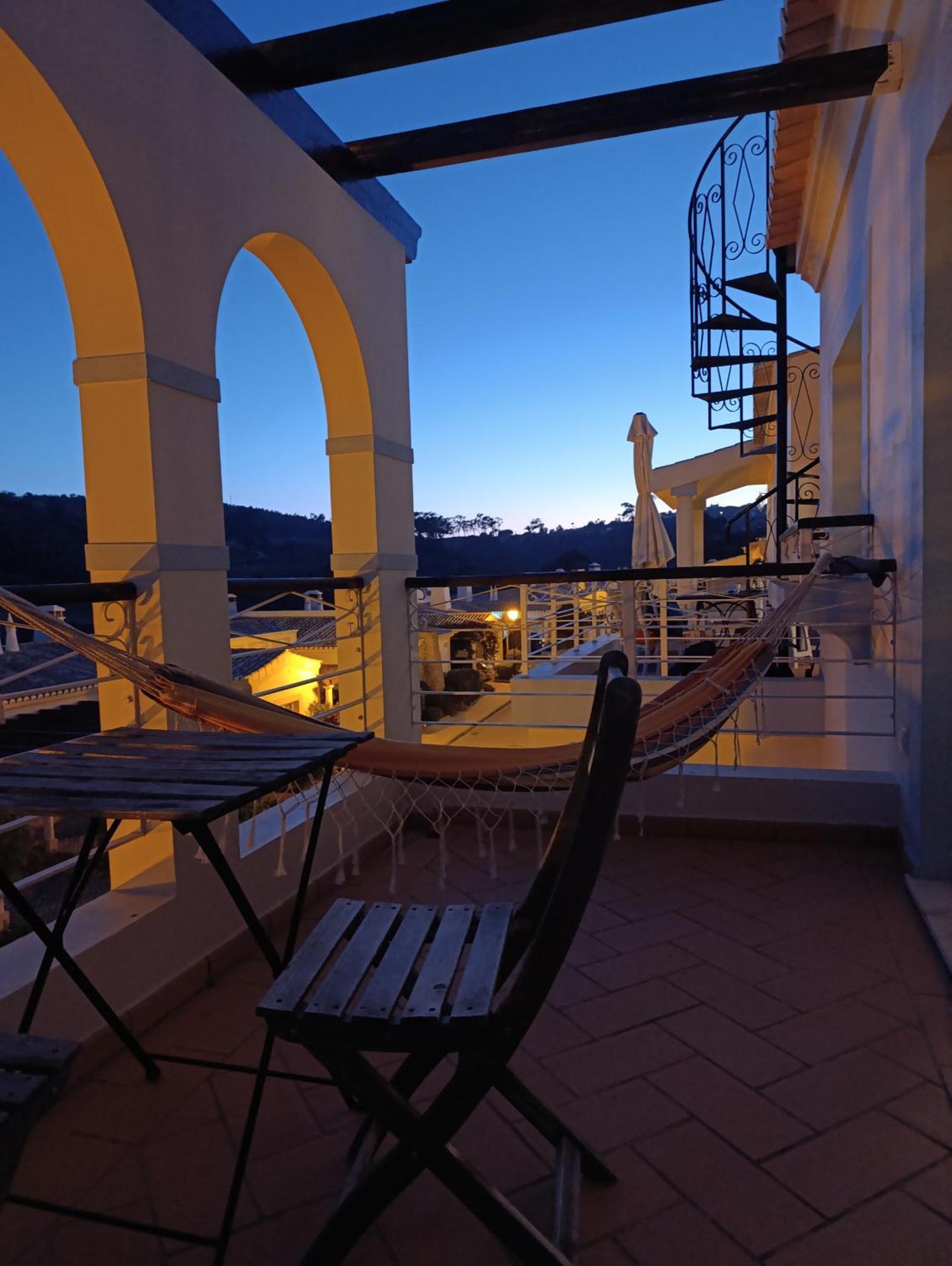 Komfortables Town House In Traumhafter Lage Budens Exterior photo